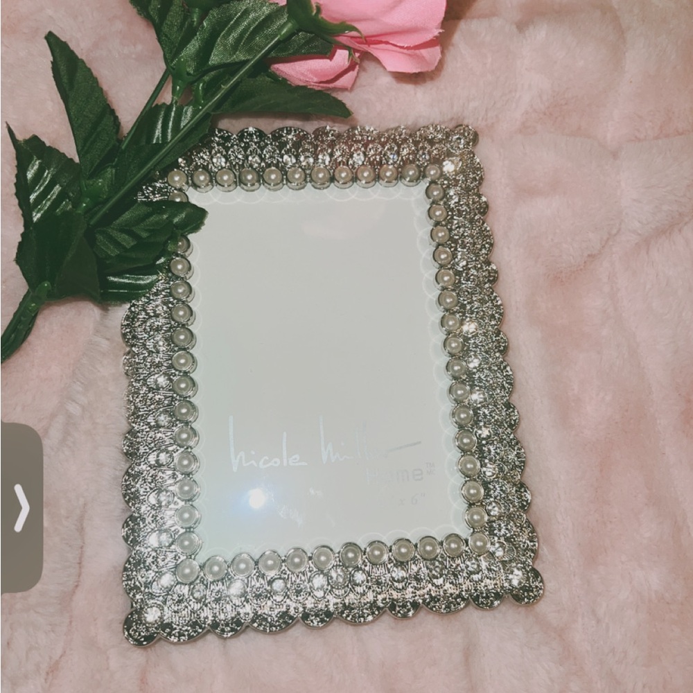 Nicole Miller Silver Intricate Picture Frame
